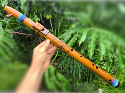 Alternative view of Flauta Shiva F# - Estilo NAF com Escala Bhairav